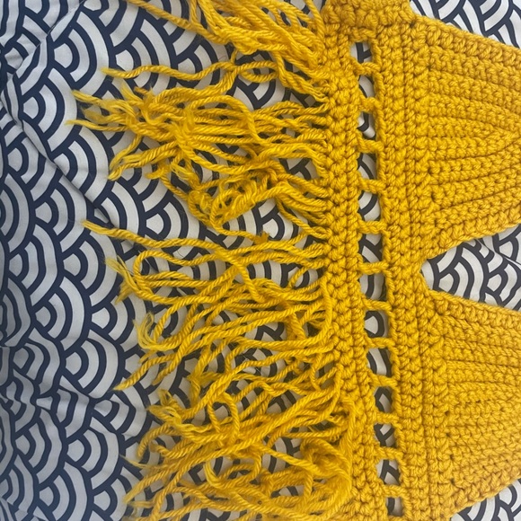 Crotchet mustard fringe top - Picture 2 of 2